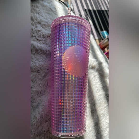 NWT - Starbucks 24 oz light purple/pink reusable cold cup w/ raised box texture - Picture 4 of 8